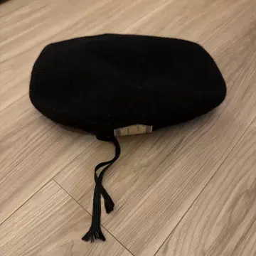 울 베레모 블랙
