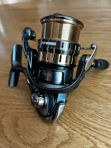 DAIWA 23 에어리티 LT2000S-H