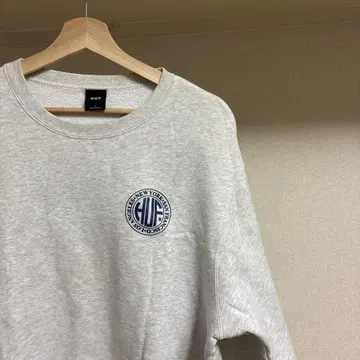 HUF 그레이 맨투맨 L