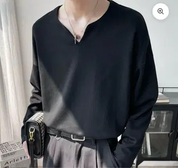 otte V넥 심플 상의 블랙