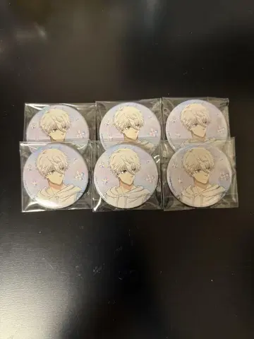 블루 록 나기 세이시로 캔뱃지 레트로 팝 콜라보 카페 본점