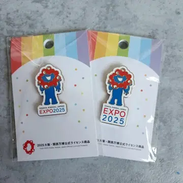 [ 2종 컴프 세트 ] 미야쿠미야쿠 기념 핀즈 01 & 02 핀 배지