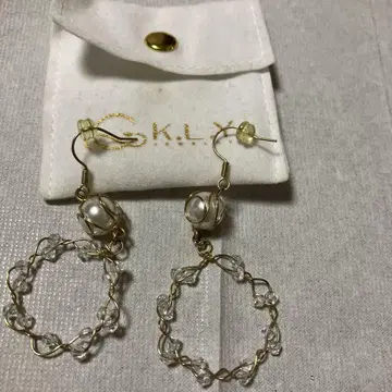 K.L.Y 귀걸이