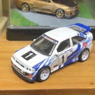 Ford Escort RS Cosworth 미니카 커스텀