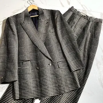 [ 새상품급 ] 아트 갤러리 더블 수트 셋업 하운드투스 은색 버튼 L