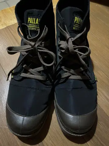 PALLADIUM 팔라디움 블랙 방수 스니커즈 US 7