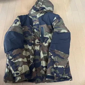 카모플라쥬 후드 부착 마운틴 파카