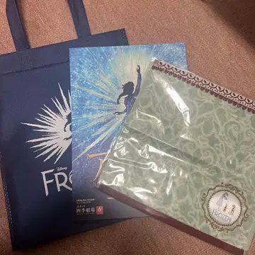극단 사계 겨울왕국 토트 팜플렛 핸드 타월