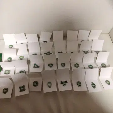 모키티 핀 배지 32종 풀 컴프 키티 일본관 만박