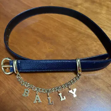 BALLY 이탈리아제 골드 참 포함 벨트 네이비