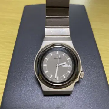 SEIKO 2 A23-0280 스페이스 에이지 지우지아로 스타일