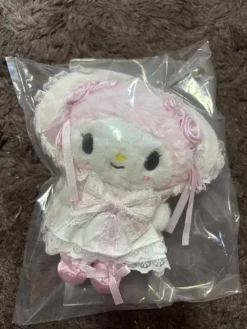 새상품 산리오 마이멜로디 마스코트 키링 화이트 프릴 시리즈