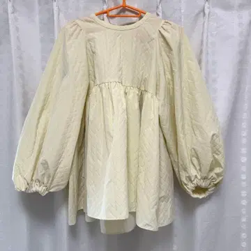 yori 퀼트 패턴 퍼프 슬리브 블라우스 리본