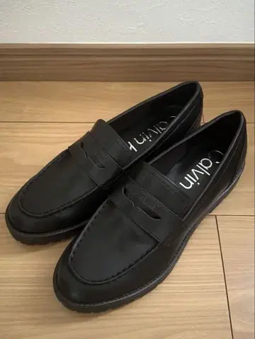 [ 미사용 새상품 ] Calvin Klein 로퍼 25cm 블랙