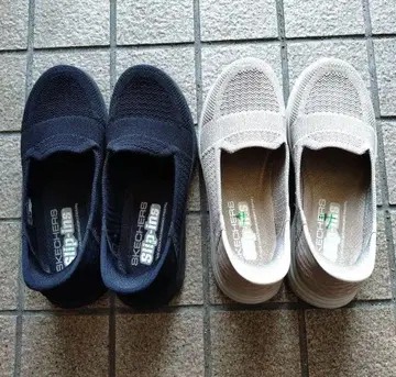 스케쳐스 2켤레 세트 화이트 블랙 23cm SKECHERS 슬립인즈