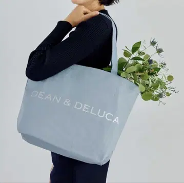 미사용품 DEAN & DELUCA 2024 차리티 토트 스노우 블루 L