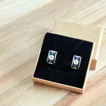 꽃무늬 에나멜 후프 귀걸이