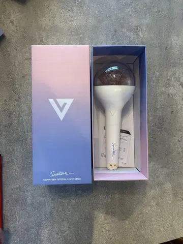 SEVENTEEN OFFICIAL LIGHT STICK