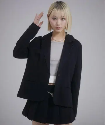 테일러드 박스 자켓 블랙