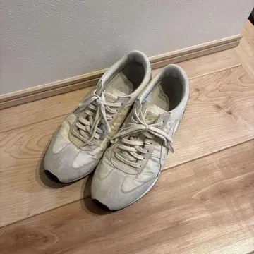 오니츠카타이거 스니커즈 크림색 27.5cm
