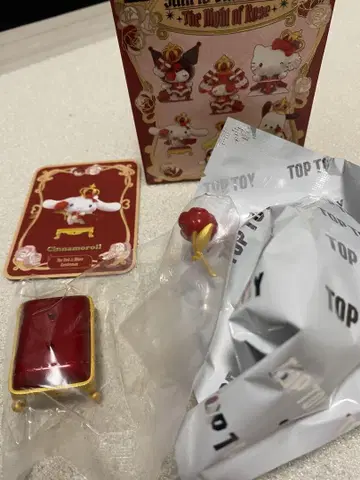 시나모롤 TOP TOY 컬렉션