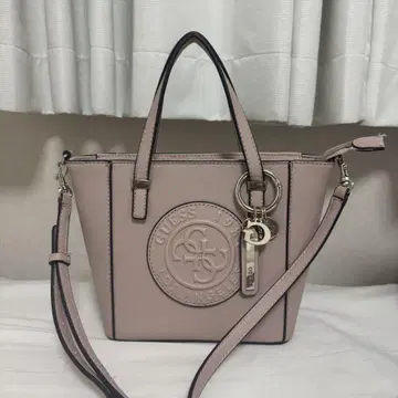 GUESS 핑크 숄더백