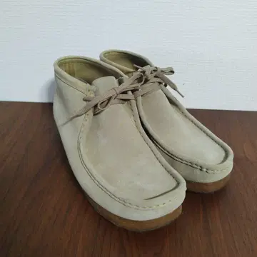Clarks Originals 왈라비 베이지