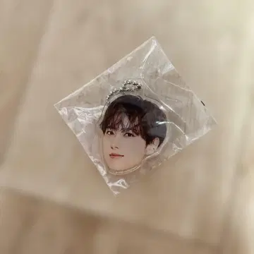 오자키 타쿠미 얼굴 아크릴 키링