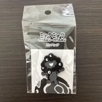 오사카 만박 블랙 미야쿠미야쿠 핀 배지 2