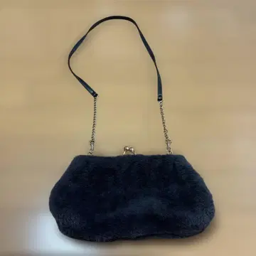KBF 퍼 숄더백 다크 그레이