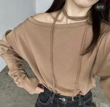 CAPRICIEUX LE'MAGE 초커 보트넥 롱T