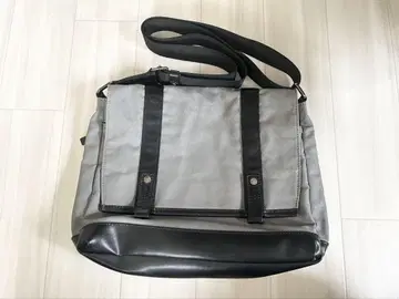[ 주목의 상품 ] 캘빈 클라인 Calvin Klein 메신저 백