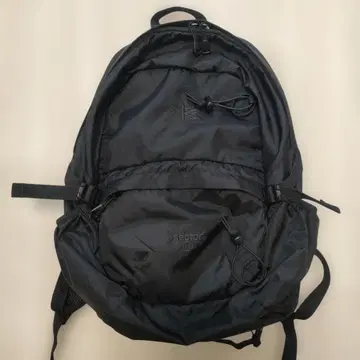카리머(karrimor) 백팩 섹터18 sector 블랙