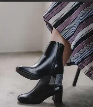 본트레 스퀘어 숏부츠 22.5 새상품