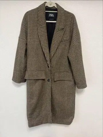 ZARA 체크 체스터 코트