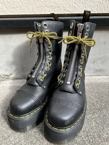 통굽 밀리터리 부츠 블랙