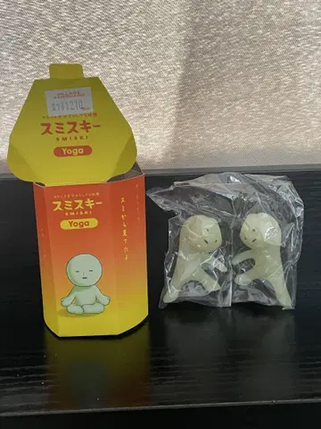 스미스키 Yoga 피규어 2체 세트