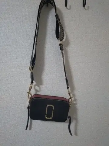 마크 제이코브스 카메라백