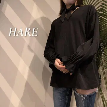 [새상품급] HARE 키넥 V넥 보타이 벨 슬리브 티셔츠