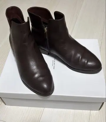 그린 라벨 릴랙싱 숏부츠 브라운 24.5cm