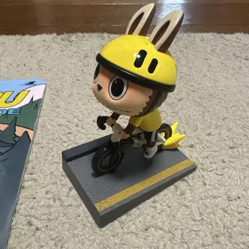 LABUBU SUMMER RIDE 온라인 완판 아이템