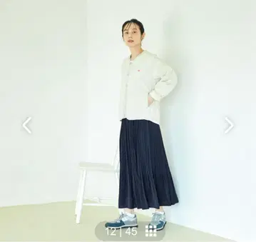 [ 미사용 새상품 ] sosotto / 소소토 / 플리츠 스커트 네이비