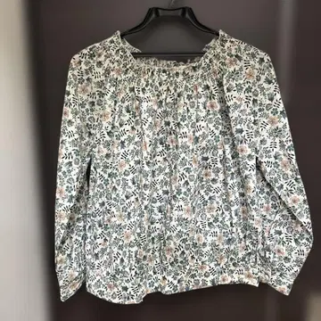 리버티 블라우스