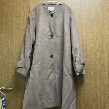 UNITED ARROWS 멜톤 비버 노카라 플레어 코트