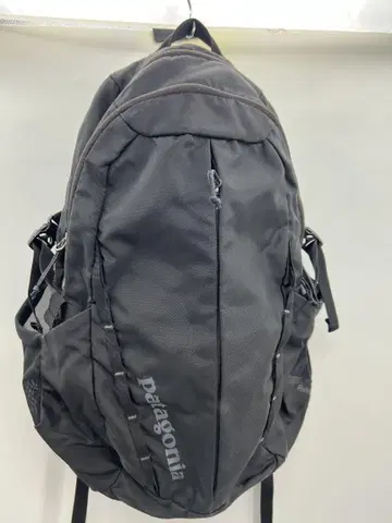 Patagonia 블랙 백팩