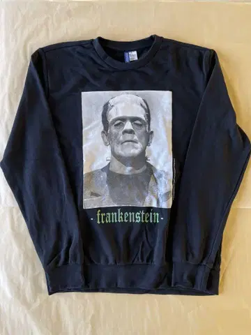 [ L ] H&M 프랑켄슈타인 프린트 트레이닝복 블랙