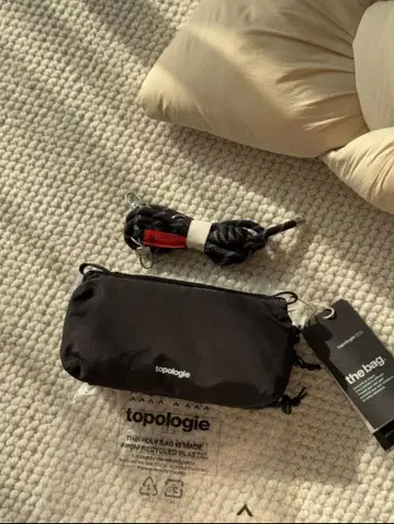 새상품 topologie 토폴로지 숄더백 대용량 블랙