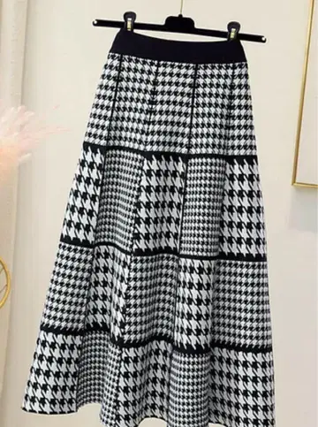 garden 하운드투스 패턴 니트 롱 스커트