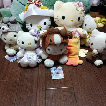 헬로키티 봉제 인형 세트