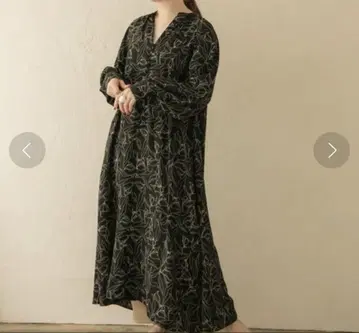 ITEMS URBANRESEARCH 꽃무늬 프린트 원피스